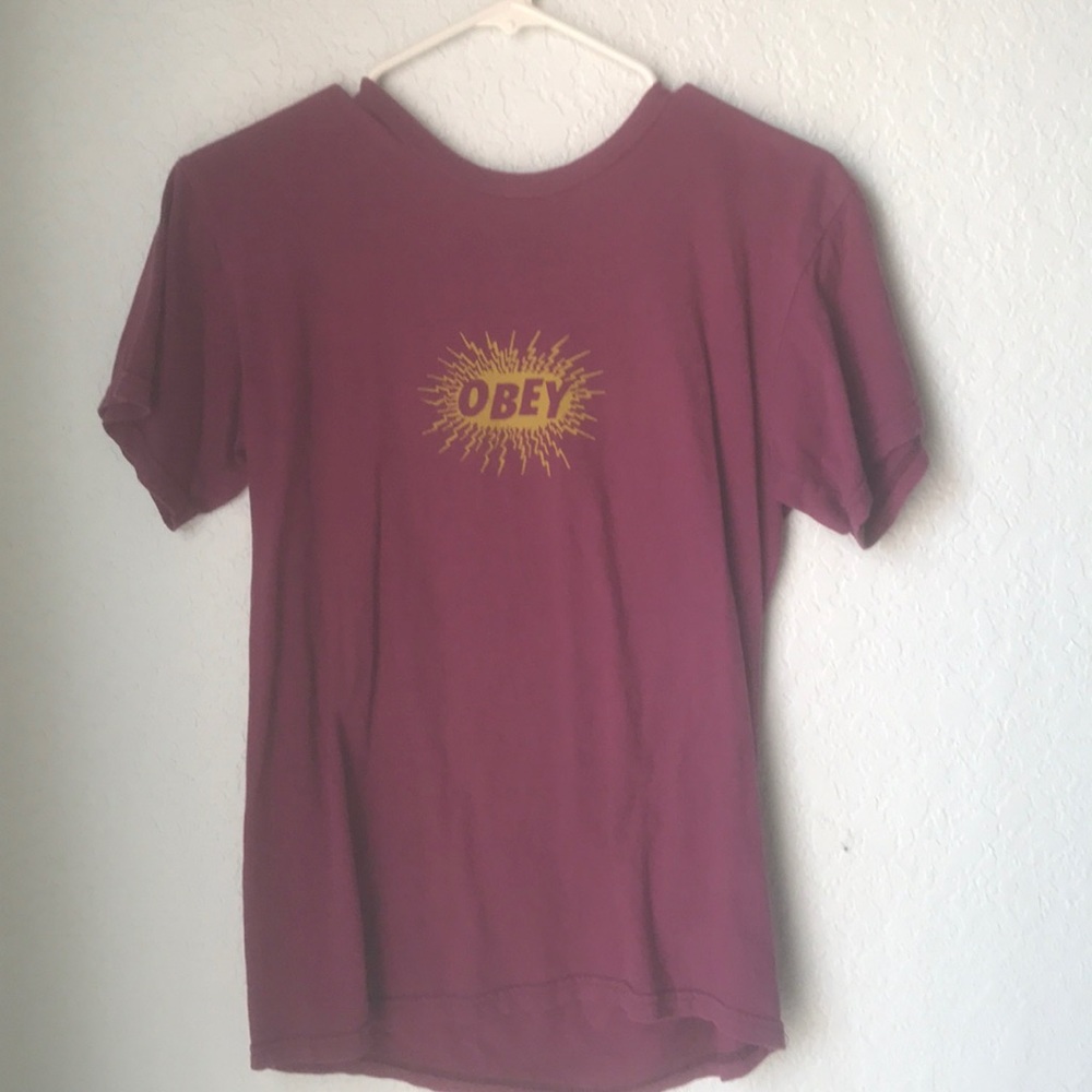 obey t-shirt